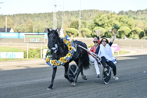 Gunnar Melanders Månlykke A.M. är klar för Elitkampen. Foto av Jenny Rehnman TR Bild